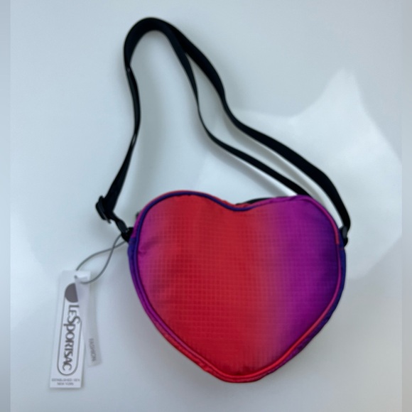 Le Sportsac Valentine Sweetheart Crossbody in Ombre N232-32 - Picture 2 of 7